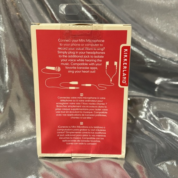 Mini karaoke microphone use with smartphone laptop or desktop kikkerland - Picture 2 of 3